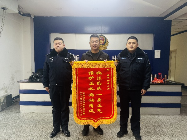 图片1.png