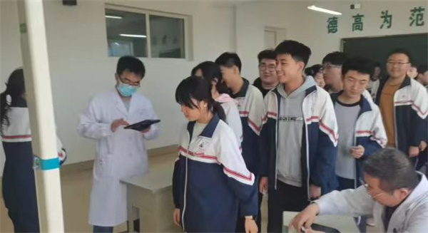 怀仁市医疗集团人民医院：高考体检入校 护航学子人生路